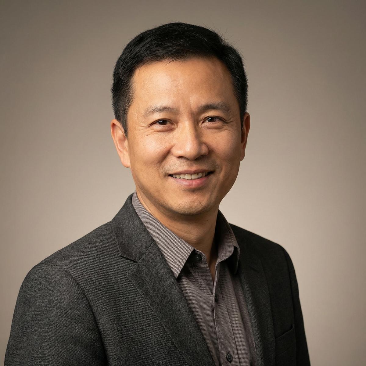 母狗影视导演顾问陈思远